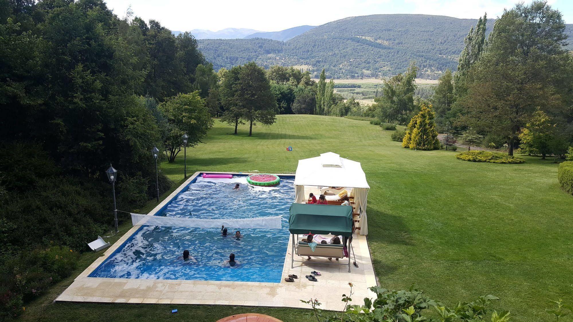 Rotui Apart Hotel San Martín de los Andes Esterno foto