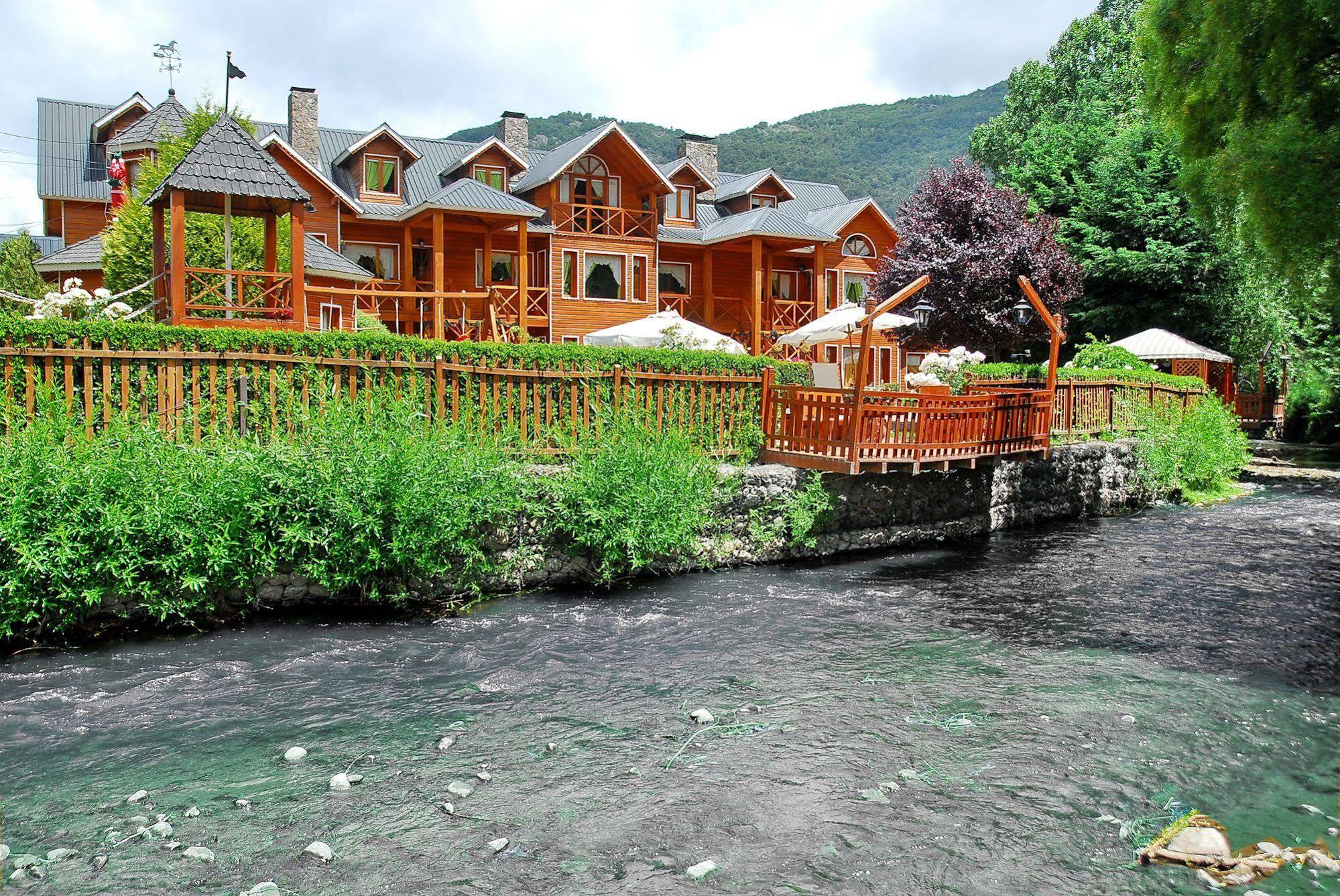 Rotui Apart Hotel San Martín de los Andes Esterno foto
